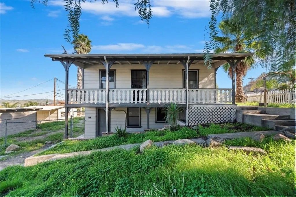 Photo of 33384 Adelfa Street, Lake Elsinore, CA 92530 (MLS # IV26023151)