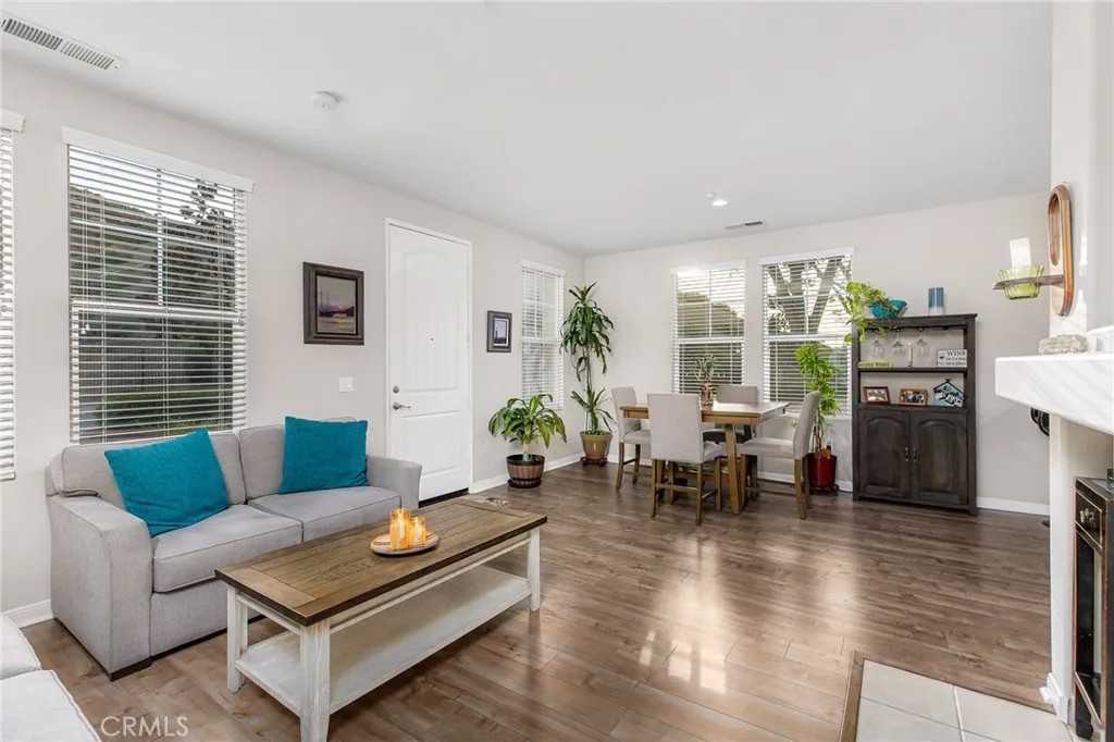 30505 Canyon Hills 1004
