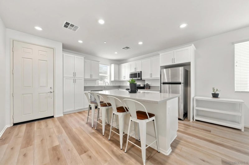 154 Ambrosia Ct