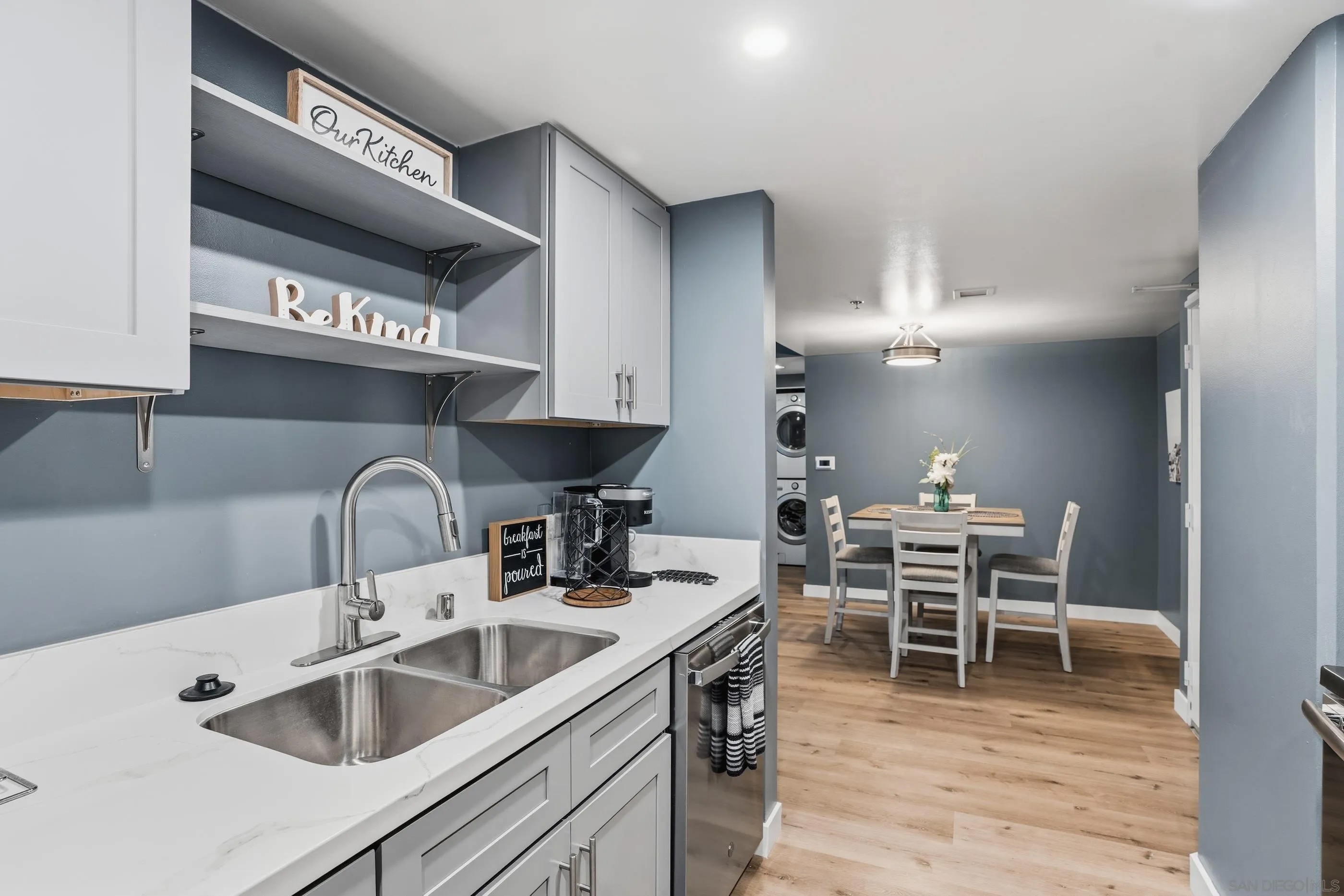 425 W Beech St West 314