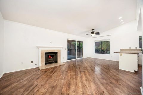 Tiny photo for 1952 Buckskin Gln, Escondido, CA 92027 (MLS # 250041893)