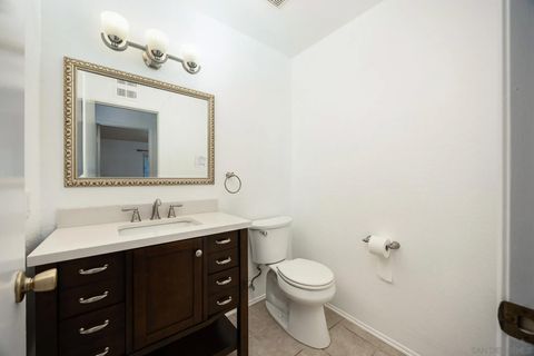 Tiny photo for 1952 Buckskin Gln, Escondido, CA 92027 (MLS # 250041893)