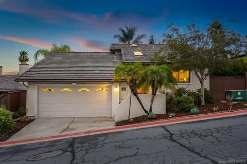 Photo of 1952 Buckskin Gln, Escondido, CA 92027 (MLS # 250041893)