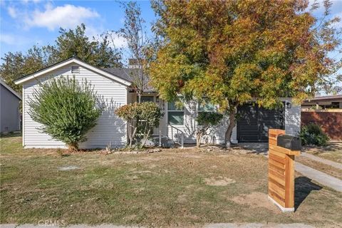 Tiny photo for 766 Lincoln Street, Hanford, CA 93230 (MLS # FR25251741)