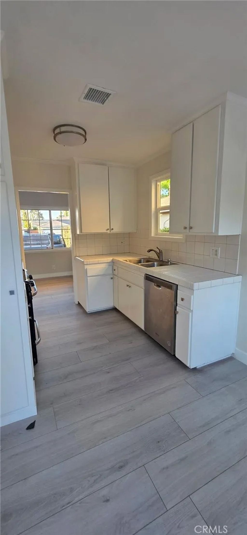 Photo of 17606 Bessemer St, Encino, CA 91316 (MLS # SR26068665)