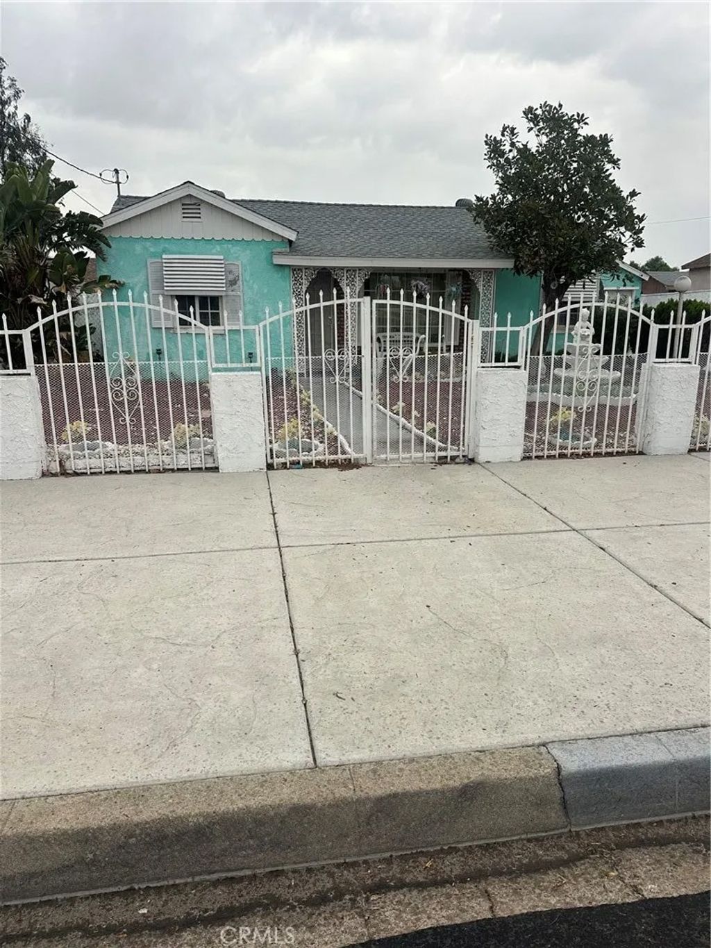 Photo of 14828 Rosemary Drive, Fontana, CA 92335 (MLS # DW25266069)