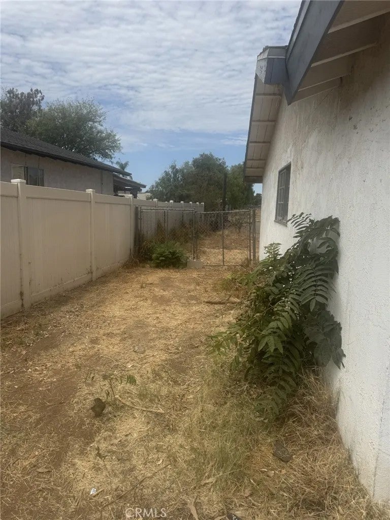 6241 Baker