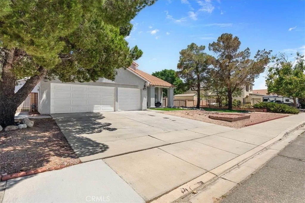 12736 Loma Verde Drive