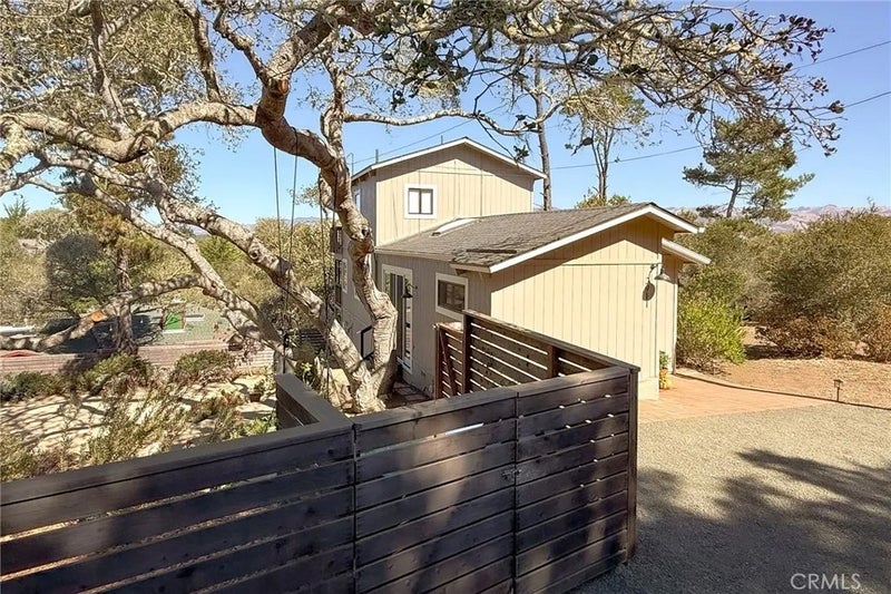2911 Ernest Place