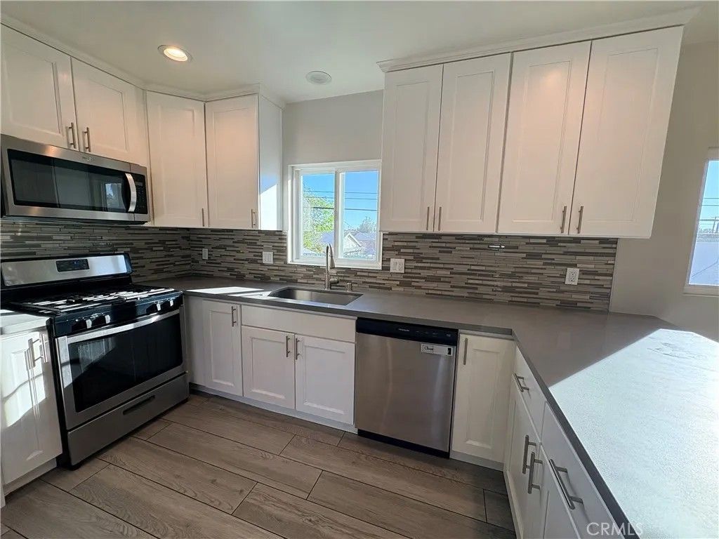 Photo of 10246 Odessa, Granada Hills, CA 91343 (MLS # SR26007721)