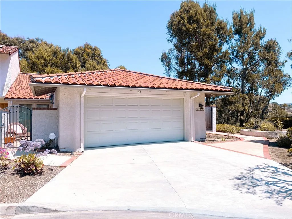 25707 Compass Way
