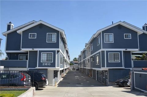 Photo of 21610 Orrick Ave #7, Carson, CA 90745 (MLS # RS26058649)