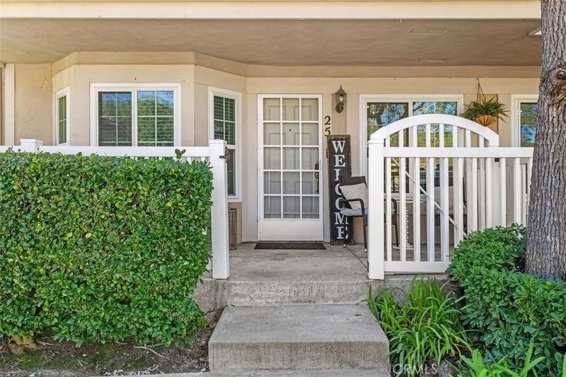 19801 Meadow Ridge 25