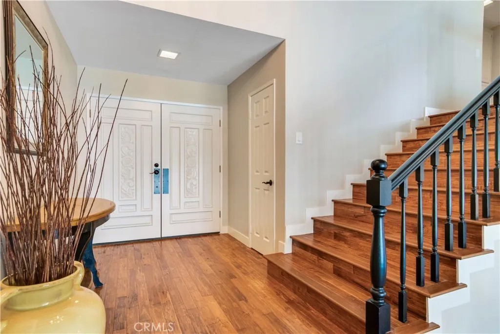 2429 Cliff Road