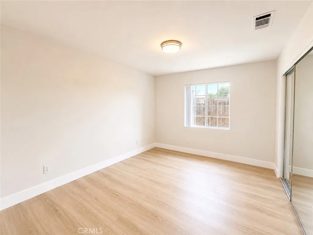 548 N Reservoir