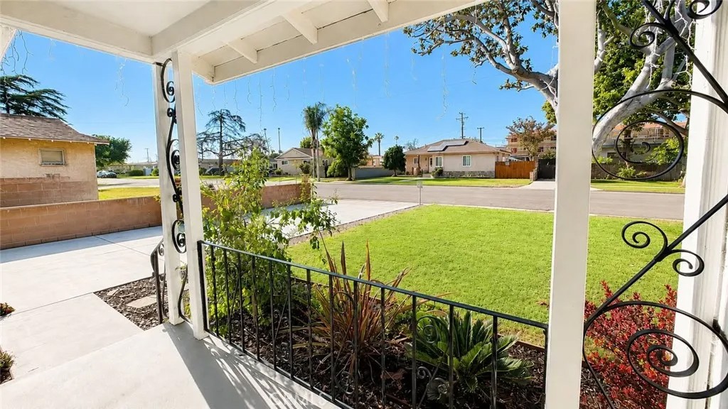 12142 Stanford