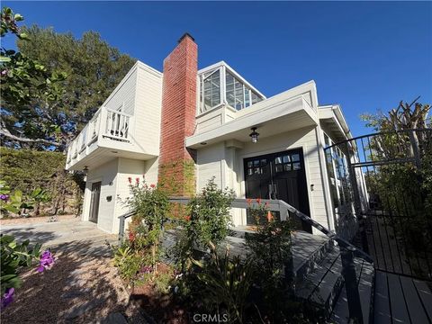 Photo of 1659 3rd Street, Manhattan Beach, CA 90266 (MLS # SB26030860)