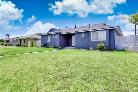 Photo of 235 S Azusa Ave, West Covina, CA 91791 (MLS # OC26007597)