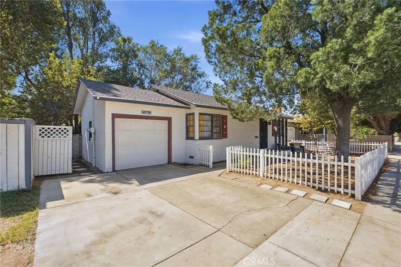 4570 Jurupa