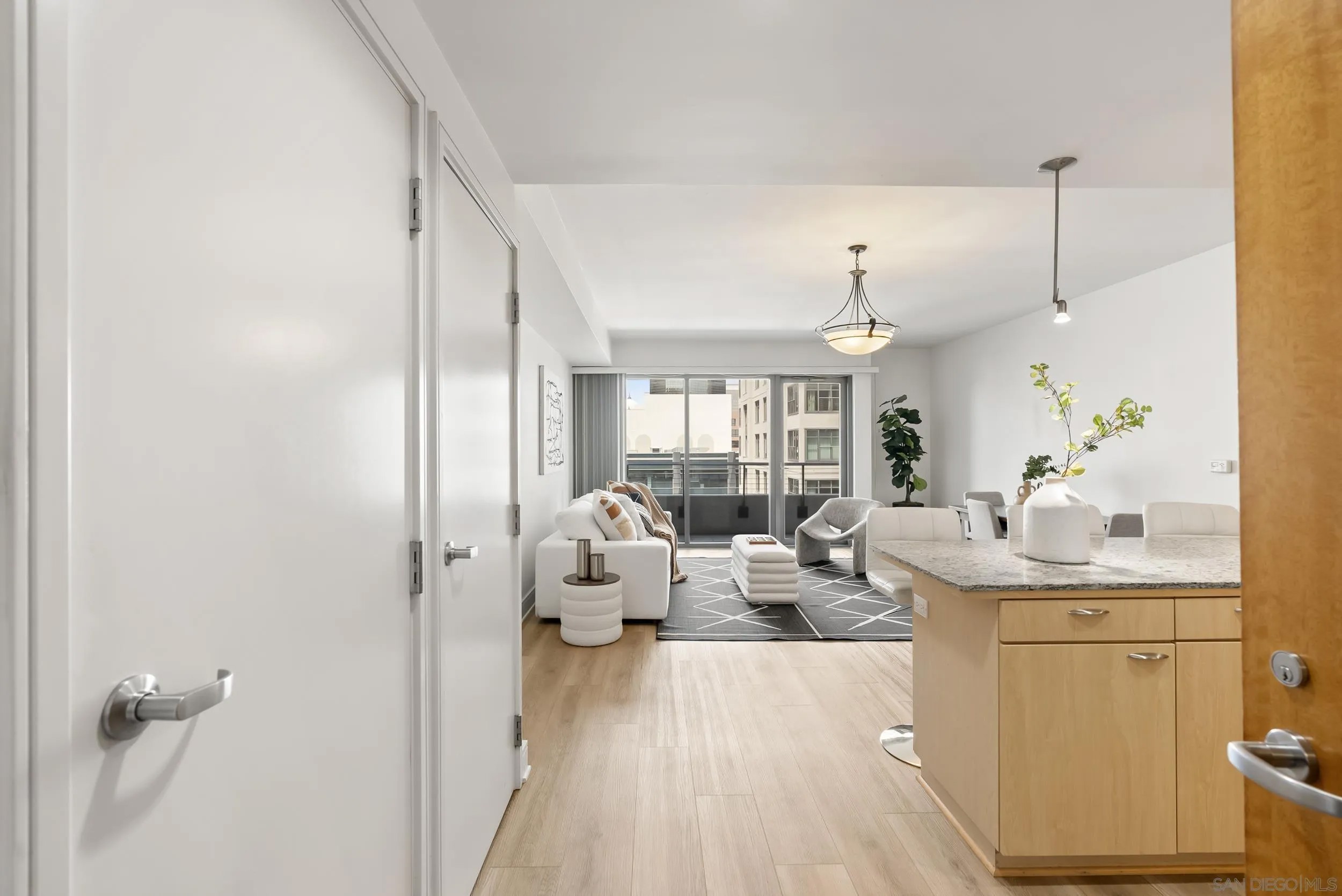 645 Front St 710