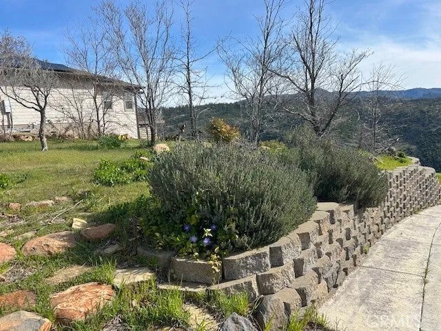 5200 Country Club