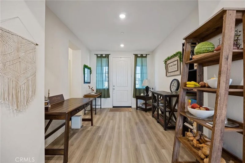 3726 Birchwood