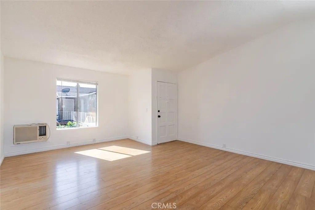 Photo of 13015 Vanowen Street #10, North Hollywood, CA 91605 (MLS # SR26023817)