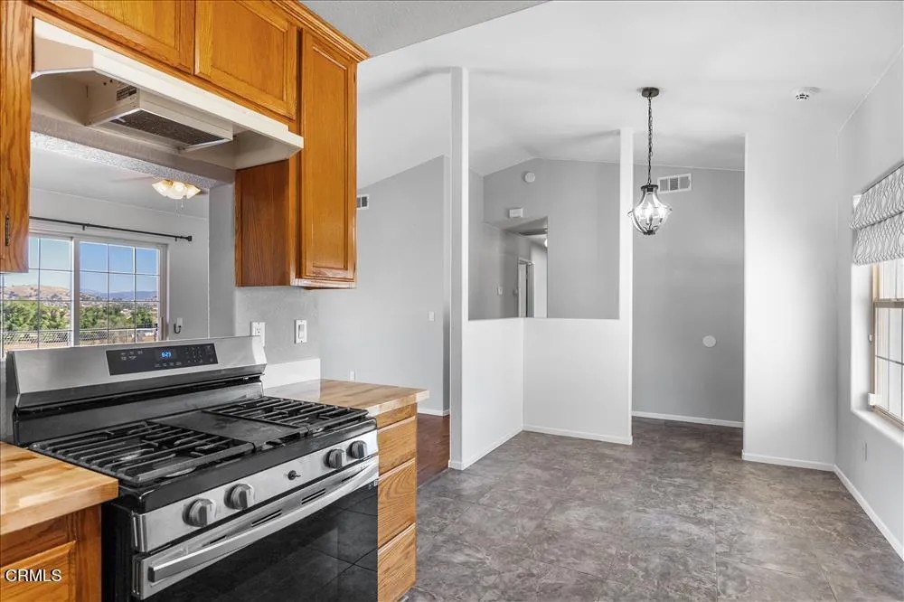 20601 Ridgecrest Drive