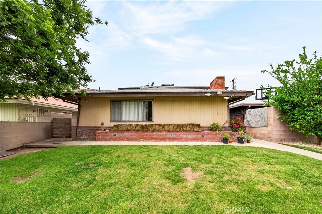 3834 Ferndale