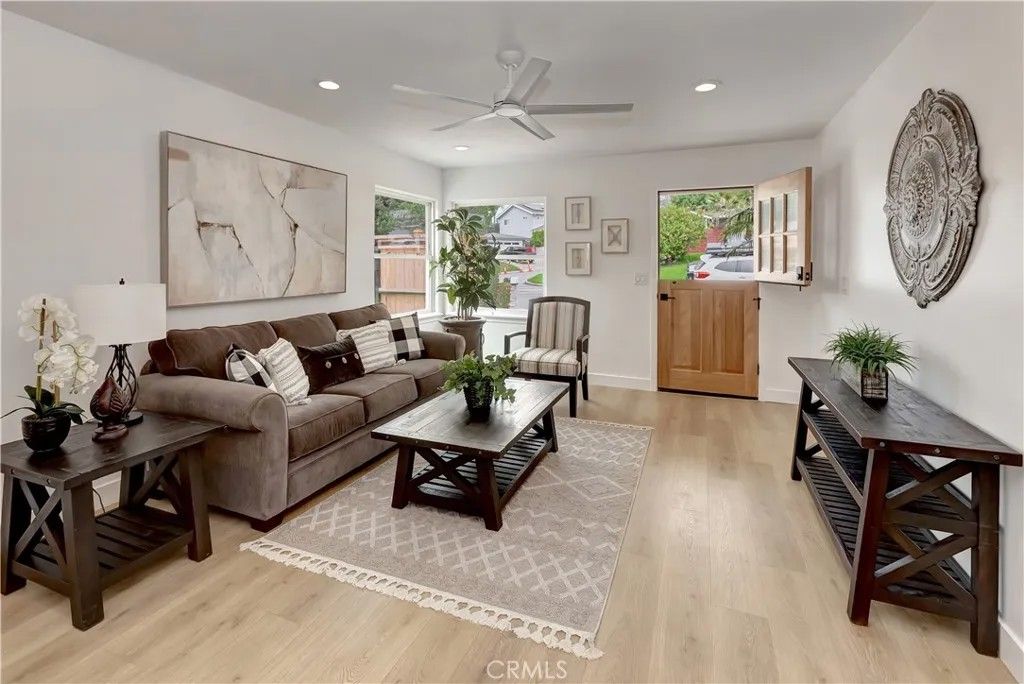 Photo of 34557 Calle Portola, Dana Point, CA 92624 (MLS # OC26068900)