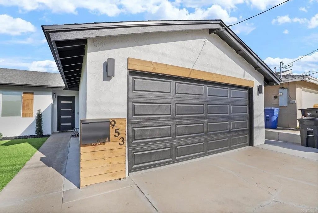 953 Maria Way