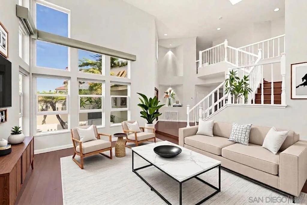 Photo of 1068 Pacific Hill St, Chula Vista, CA 91911 (MLS # 260017957)