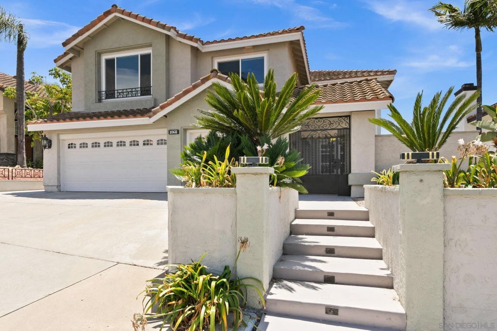 Photo of 1068 Pacific Hill St, Chula Vista, CA 91911 (MLS # 260017957)
