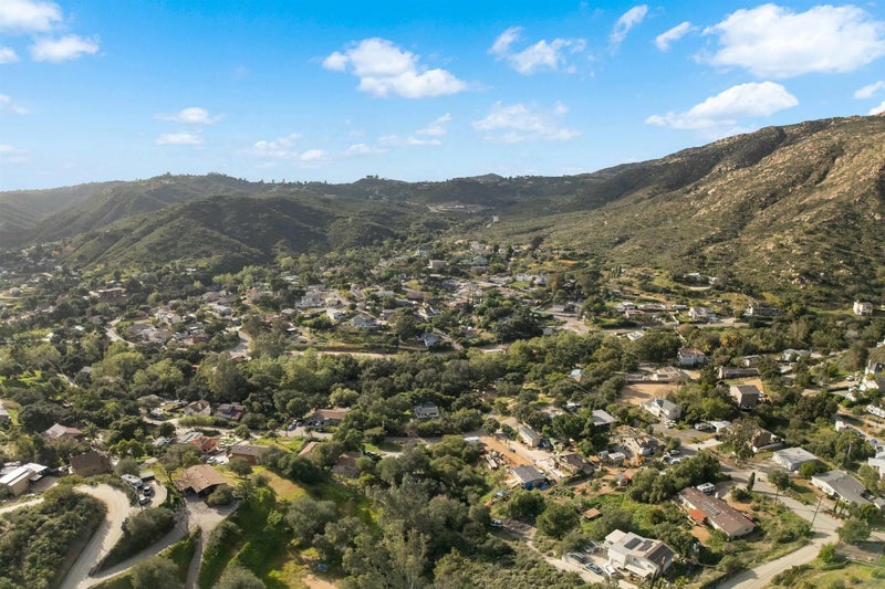 Silverbrook Dr 5