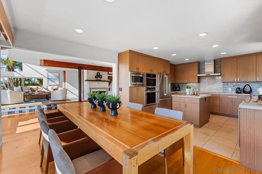 Photo of 2506 Via Merano, Del Mar, CA 92014 (MLS # 250044783)