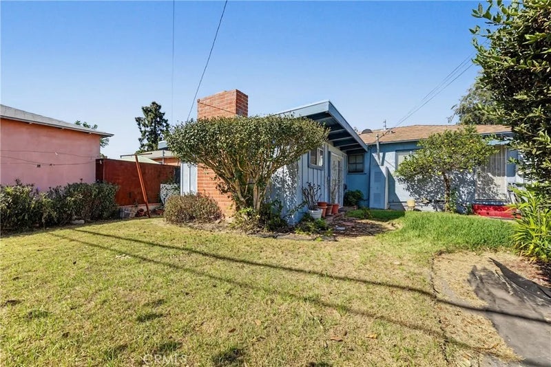 1218 E 124th