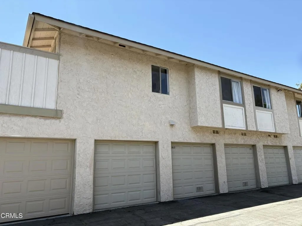 1811 Ewing Court 28