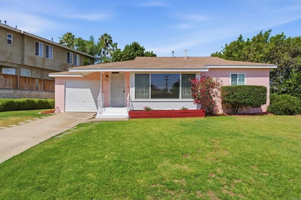 6415 Zena Dr