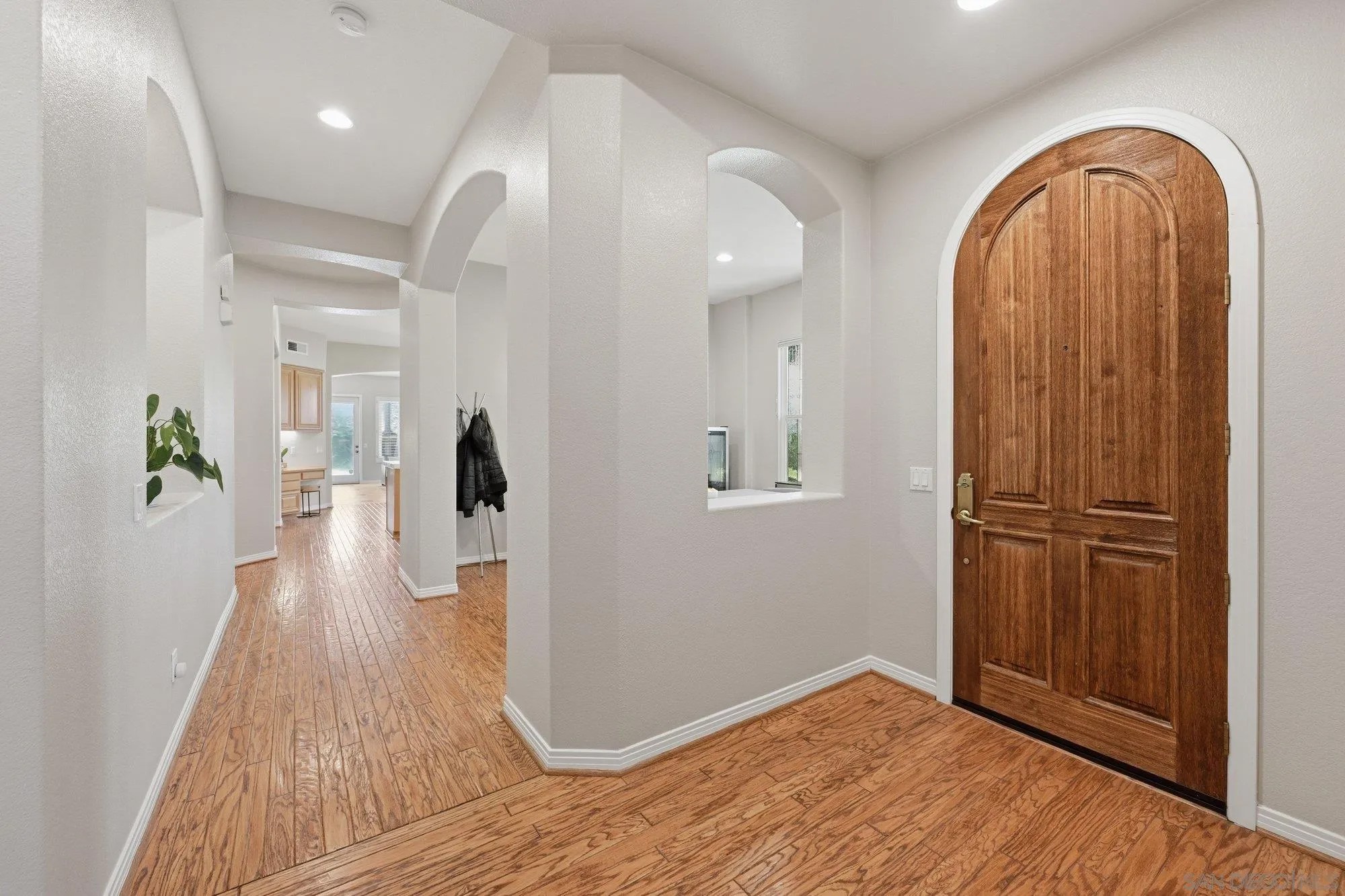 6154 Paseo Palero
