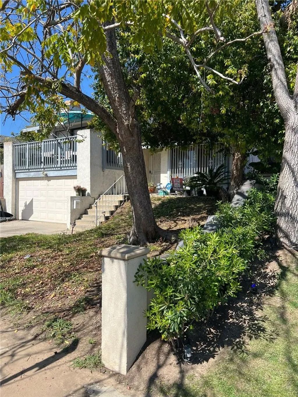Photo of 3641 E Esther St, Long Beach, CA 90804 (MLS # IG26085347)