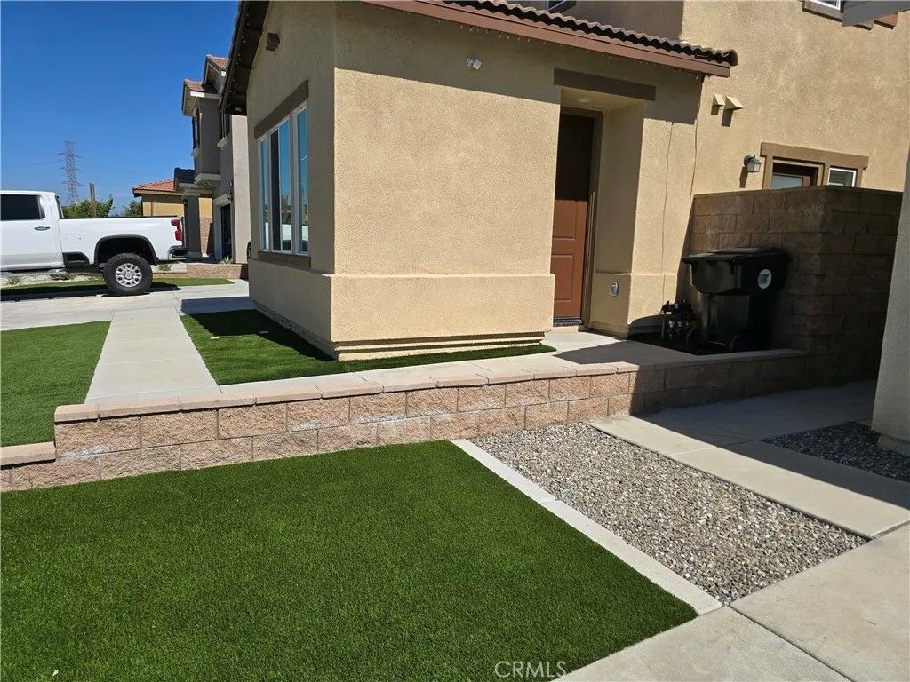 Photo of 15547 Kings Peak Dr, Fontana, CA 92336 (MLS # CV25278355)