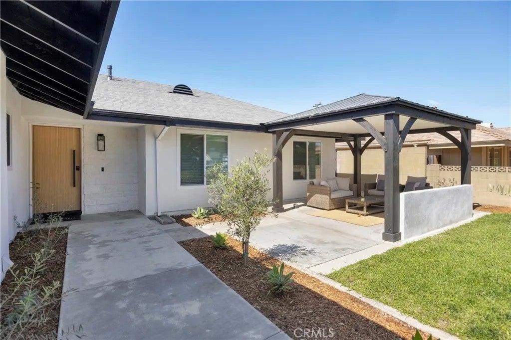 24812 Calle El Toro Grande