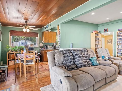 Tiny photo for 9547 Rincon Avenue, Pacoima, CA 91331 (MLS # BB25194008)