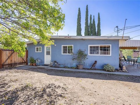 Tiny photo for 9547 Rincon Avenue, Pacoima, CA 91331 (MLS # BB25194008)