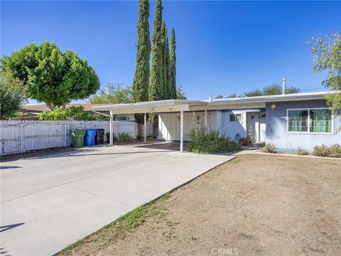 Tiny photo for 9547 Rincon Avenue, Pacoima, CA 91331 (MLS # BB25194008)