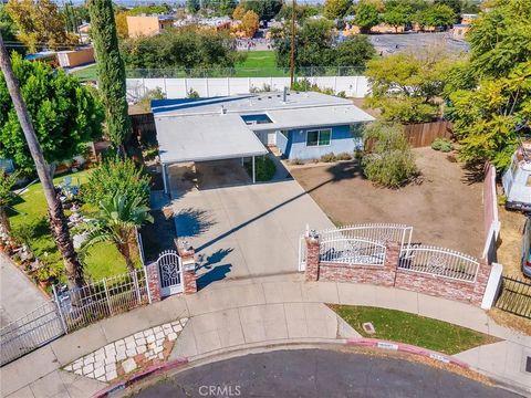 Tiny photo for 9547 Rincon Avenue, Pacoima, CA 91331 (MLS # BB25194008)