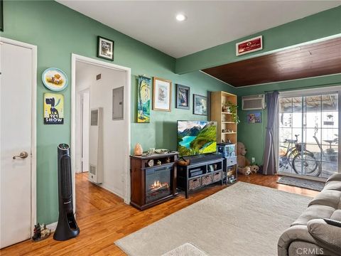 Tiny photo for 9547 Rincon Avenue, Pacoima, CA 91331 (MLS # BB25194008)