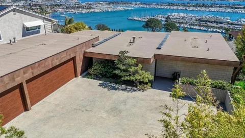 711 Armada Ter, San Diego, CA 92106 - #: PTP2604272
