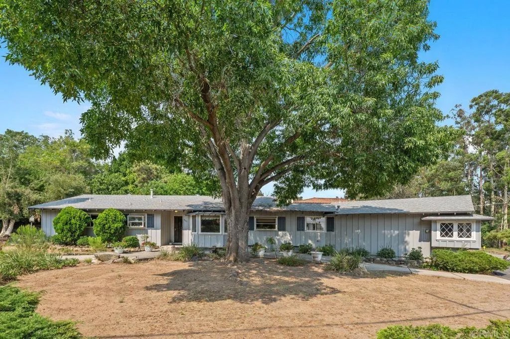 9680 Vista Del Sol