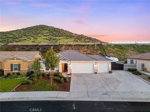 Photo of 27777 Calle Talavera, Menifee, CA 92585 (MLS # SW26050976)